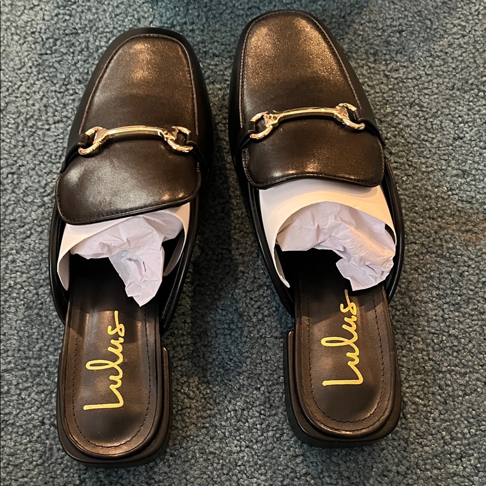 Lulu's Black Mules with Gold Accent - Picture 3 of 4
